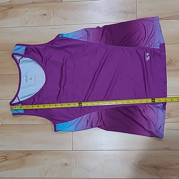 Mountain Hardwear women's size large tank top - Picture 4 of 5